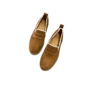 UGG Atwater Spill Seam Penny Loafers Size 9